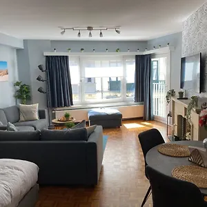 studio-direct-aan-het-hoofdstrand-van-oostende-naast-casino.bruges-hotels.info/