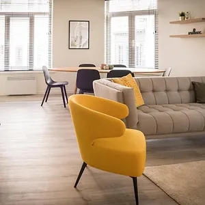 etage-2-nieuw-appartement-in-centrum-300m-van-zee-met-parking.bruges-hotels.info/